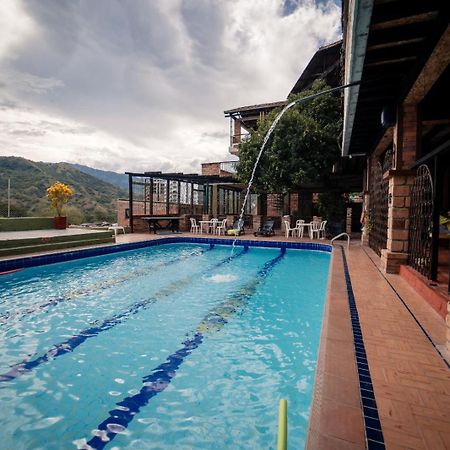 Hosteria De La Plaza Menor Santa Fe de Antioquia Εξωτερικό φωτογραφία