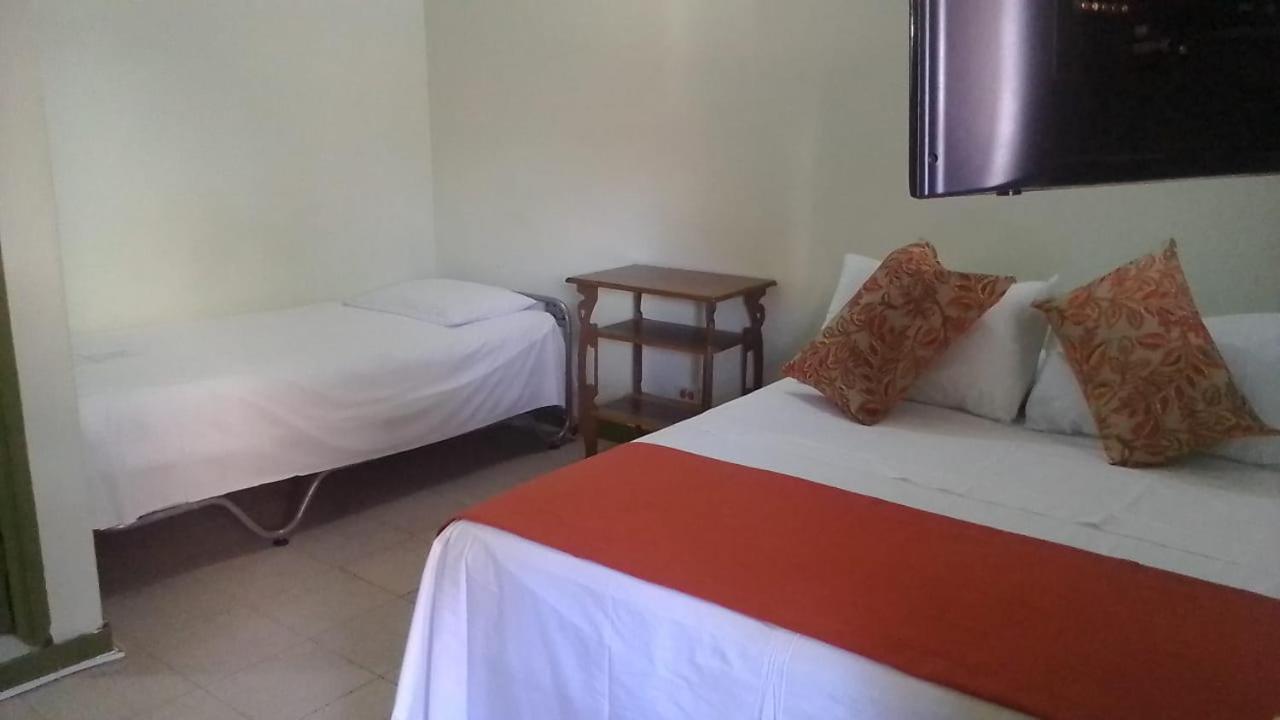 Hosteria De La Plaza Menor Santa Fe de Antioquia Εξωτερικό φωτογραφία