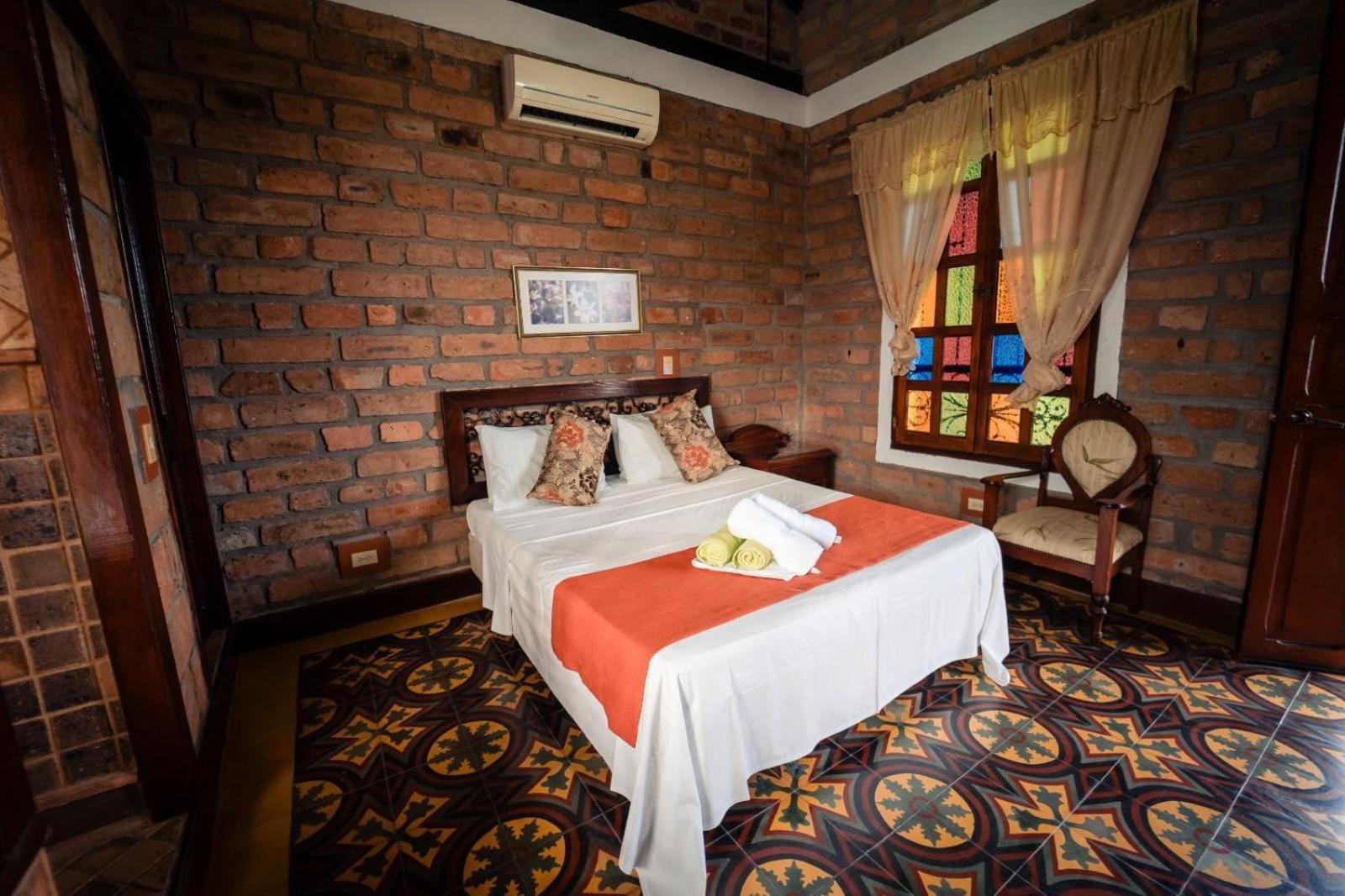 Hosteria De La Plaza Menor Santa Fe de Antioquia Εξωτερικό φωτογραφία