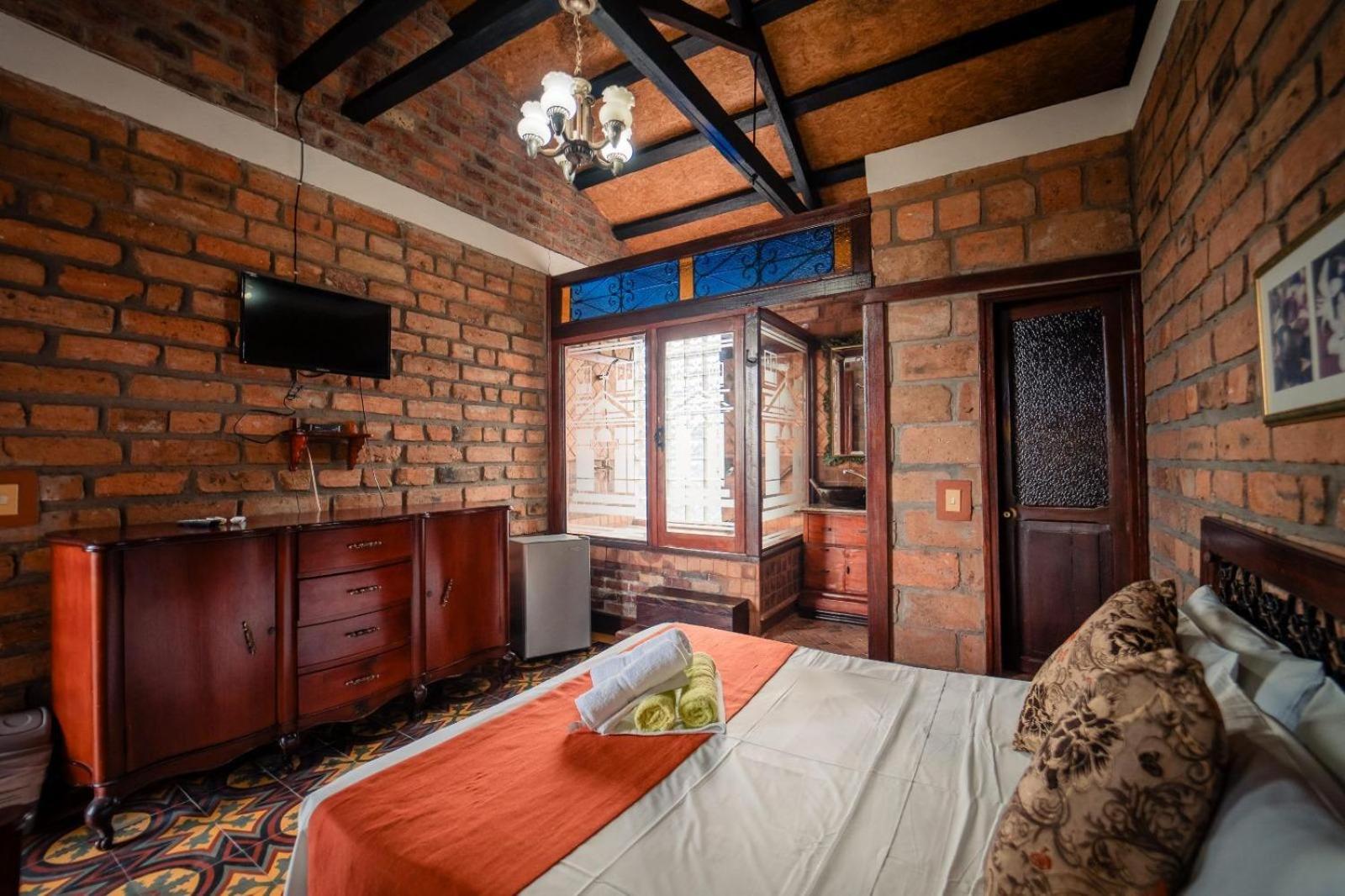 Hosteria De La Plaza Menor Santa Fe de Antioquia Εξωτερικό φωτογραφία