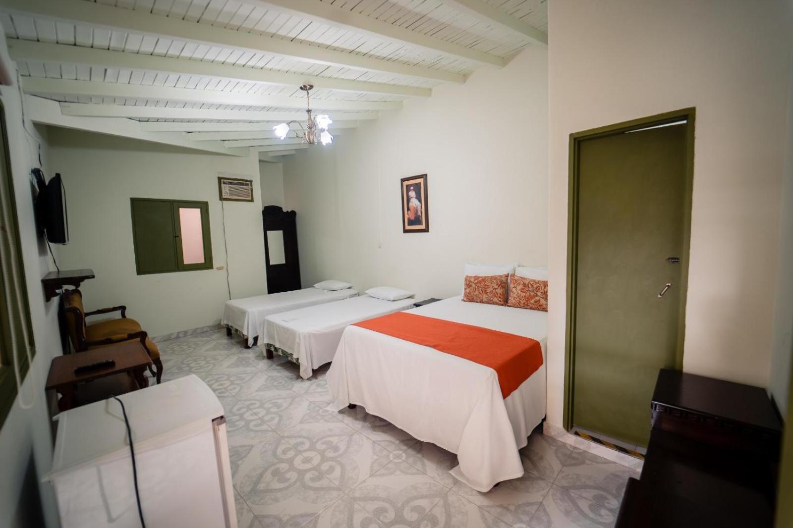 Hosteria De La Plaza Menor Santa Fe de Antioquia Εξωτερικό φωτογραφία