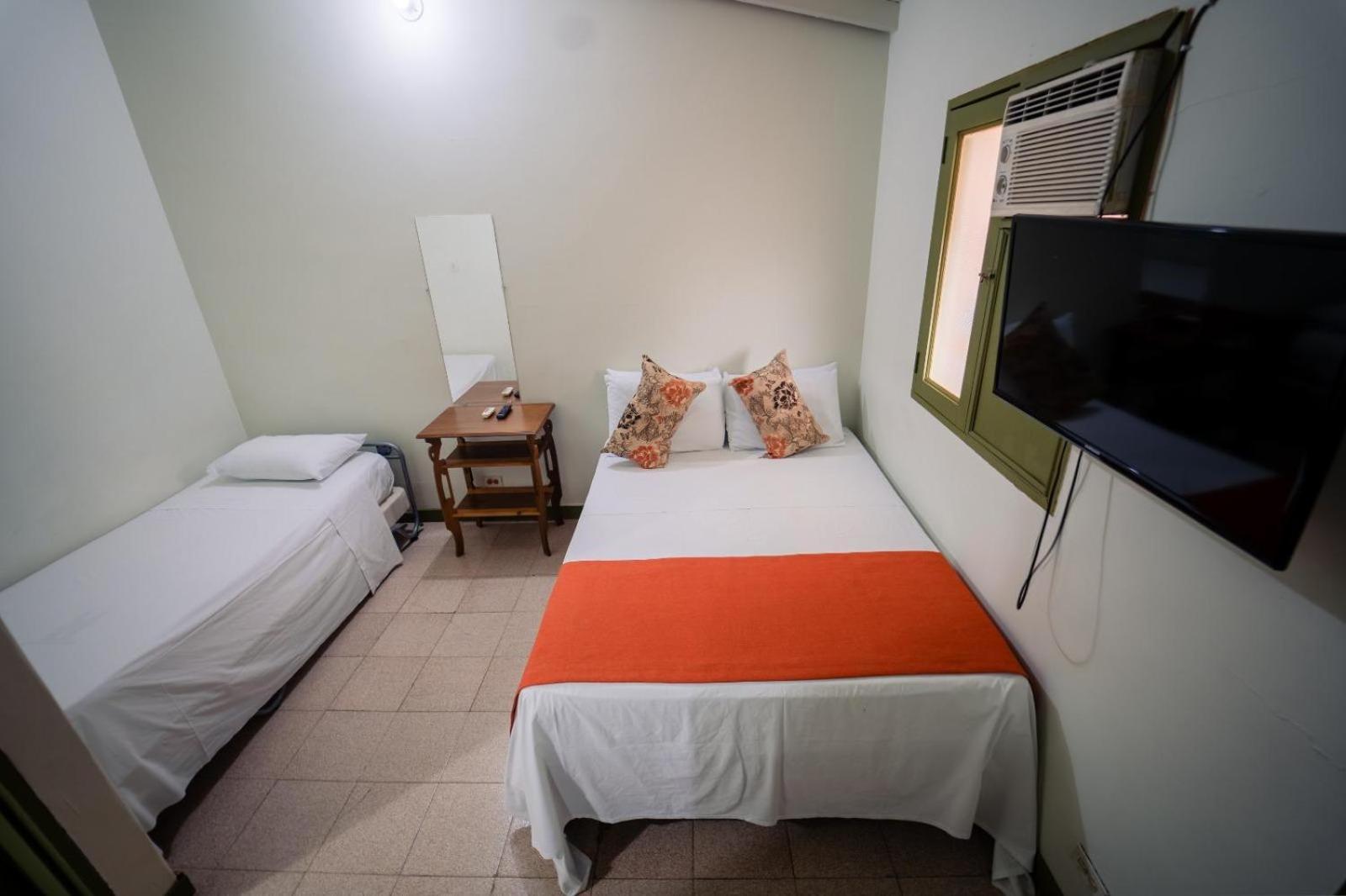 Hosteria De La Plaza Menor Santa Fe de Antioquia Εξωτερικό φωτογραφία